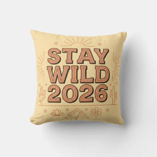 Almofada Stay Wild 2026 Boho Desert Throw Pillow