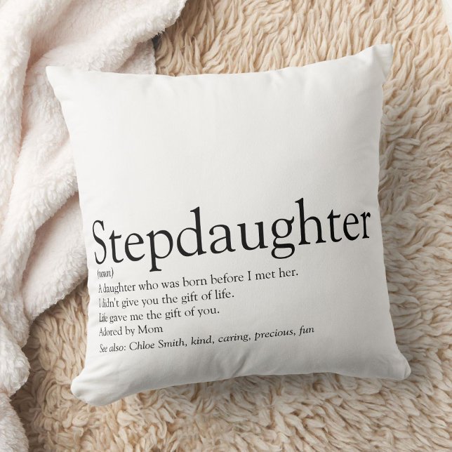 Almofada Stepfilha Definição Preta e Branca Moderna (Stepdaughter Definition Black and White Modern Throw Pillow)
