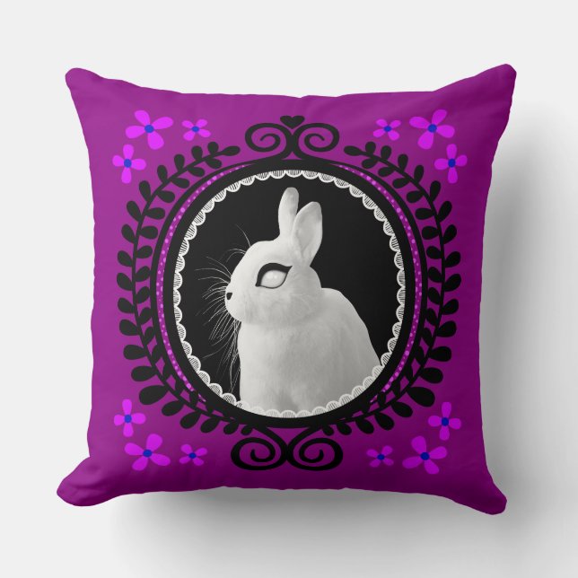 Almofada Strange White Bunny: Magenta, Black & Blue (Frente)