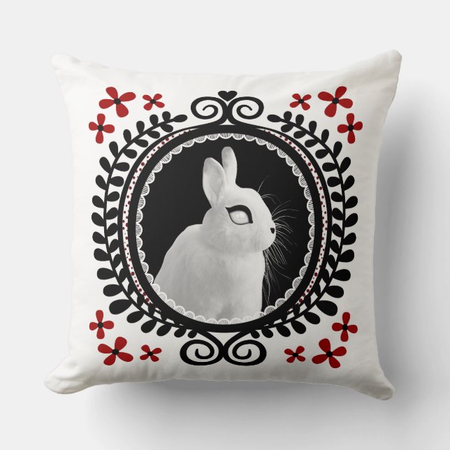 Almofada Strange White Bunny: White, Black & Red (Frente)