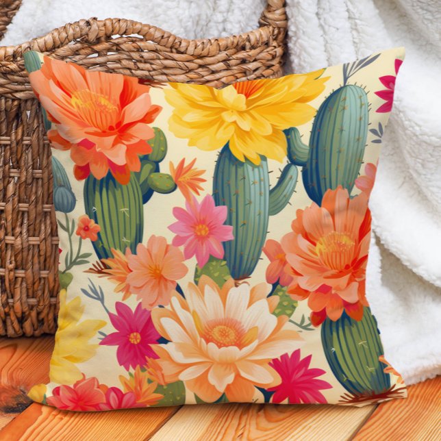 Almofada Sudoeste do Deserto Cactus Laranja Verde Amarelo (Cactus and colorful yellow and orange flowers pillow)