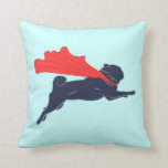 Almofada Super Pug<br><div class="desc">Super Pug. Um design de vetor minimalista com um super-pinto voando com uma capa vermelha fofa. Um presente de excelente para fãs de cachorros,  cães,  caninos super-heróis e arte vetorial.</div>
