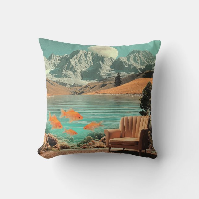Almofada Surreal Interior with Fish and Moonlit Landscape (Frente)