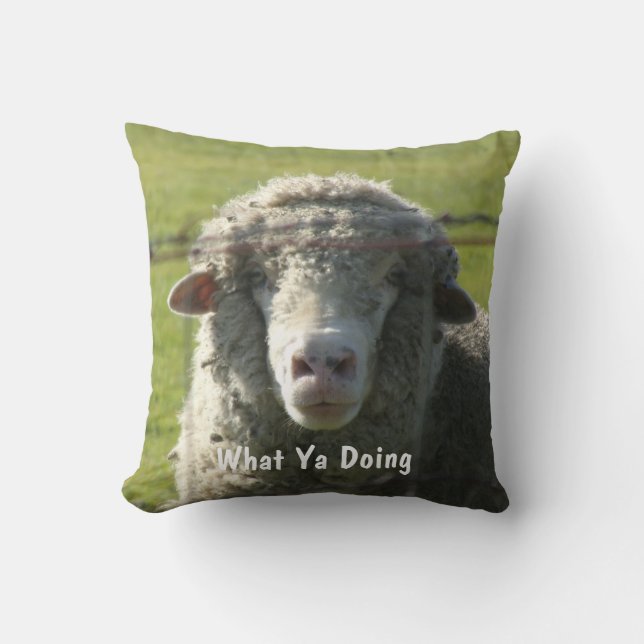 Almofada Sutter Butters Mountain Range Curioso travesseiro  (Frente)