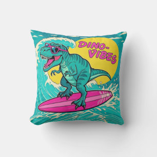 Almofada T-Rex usando óculos de sol e andando em uma rosa n
