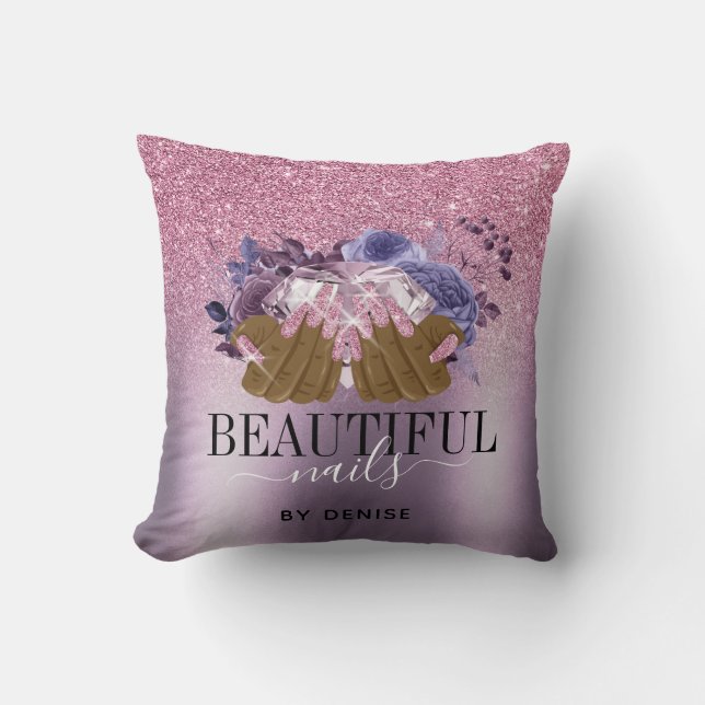 Almofada técnico de unhas de mão de uma mulher de salão rox (Frente)