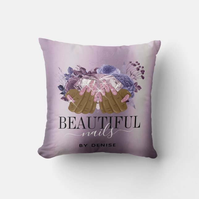 Almofada técnico de unhas de mão de uma mulher de salão rox (Frente)