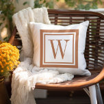Almofada Terra Cotta e White Classic Square Monograma<br><div class="desc">Design seu próprio travesseiro decorativo personalizado em qualquer combinação de cores para coordenar perfeitamente com seu decoro doméstico em qualquer espaço! Use as ferramentas de design para alterar a cor de fundo e a cor de borda quadrada, ou adicione seu próprio texto para incluir um nome, iniciais de monograma ou...</div>
