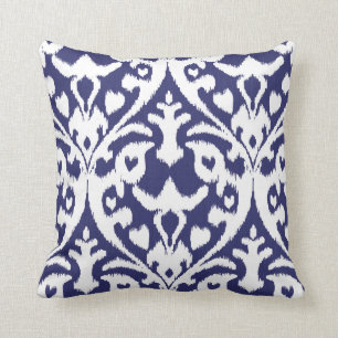 Almofada Teste padrão tribal legal do ikat azul e branco