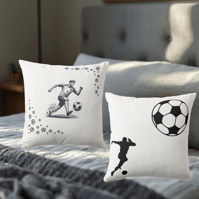 Almofada The World of Football Throw Pillow (Criador carregado)