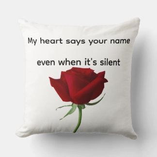 Almofada Throw Pillow