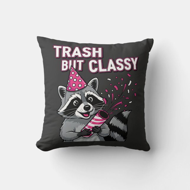 Almofada Trash But Classy – Party Raccoon Holiday Edition (Frente)