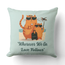 Travelling Cat Love Moment