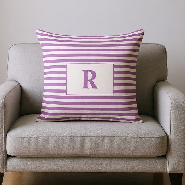 Almofada Travesseira com Listras Roxo Claro/Branco Monogram (Criador carregado)