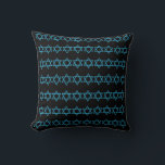 Almofada TRAVESSEIRO AZUL, preto e roxo, MENORAH & STARS<br><div class="desc">MENORAH azul,  preto e roxo,  ESTRELA DE DAVID STARS OF DAVID NO FUNDO pelo designer Sandy Closs ~ SandyCloss~</div>