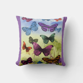 Almofada Travesseiro Borboleta com Fundo Roxo