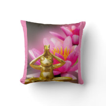 Travesseiro Citação BuddhaToday V3 Flowering Frog 