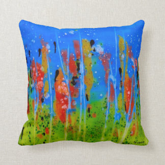 Almofada Travesseiro com cores recortadas