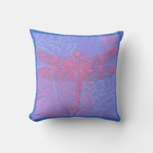 Travesseiro com Libélula Rosa em Fundo Roxo