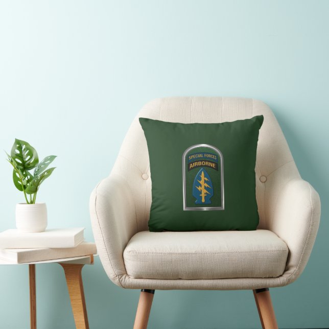 Almofada Travesseiro com Tab e Patch das Forças Especiais d (Cadeira)
