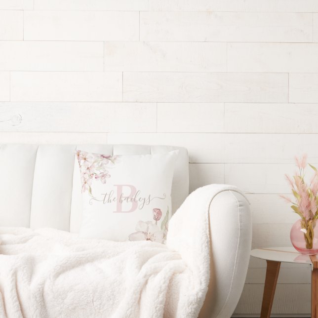 Almofada Travesseiro de Flor de Cerejeira em Aquarela Monog (Sofá)