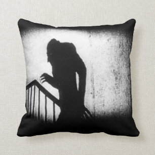 Almofada Travesseiro de Nosferatu Vampyre