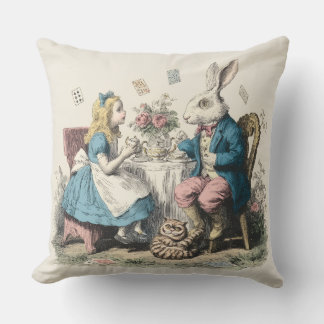 Almofada Travesseiro Decorativo Alice no País das Maravilha