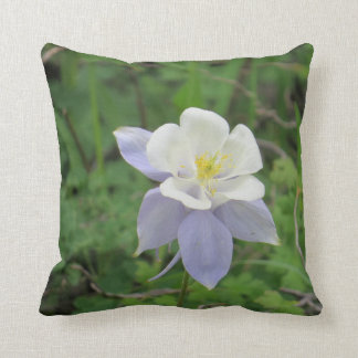 Almofada Travesseiro decorativo aquilégia azul