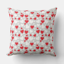 Travesseiro Decorativo Corações Vermelhos e Branco
