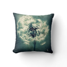 Travesseiro decorativo da margarida do verde