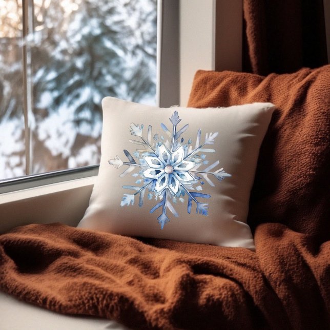 Almofada Travesseiro decorativo de Aquarela com Floco de Ne (Elegant Snowflake Watercolor Throw Pillow)