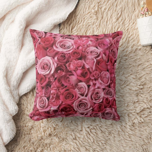 Almofada Travesseiro decorativo de Buquê rosa elegante (Criador carregado)