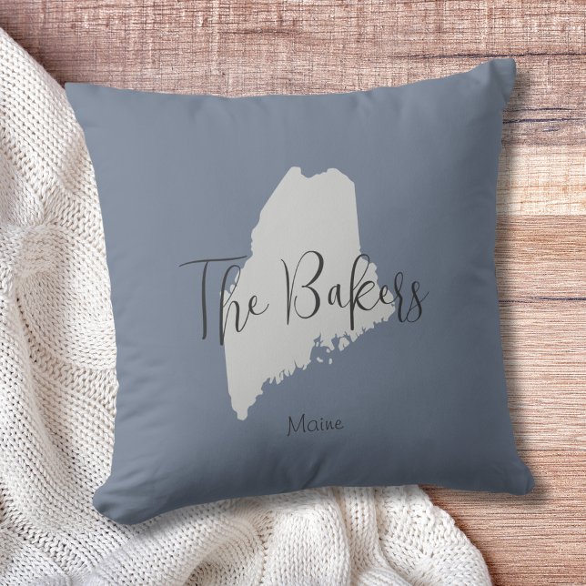 Almofada Travesseiro decorativo de Nome da Família de Conto (Show pride for your state and personalize it!  "love makes this house a home in <your state>")