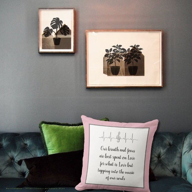 Almofada Travesseiro decorativo de Ode ao Amor pela Poeta A (Ode to Love Throw Pillow by Poet Adiela Akoo. LOVE it? GET it! Browse my store for gr8t gifts & more)