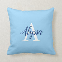 Travesseiro decorativo de Script do Monograma Azul