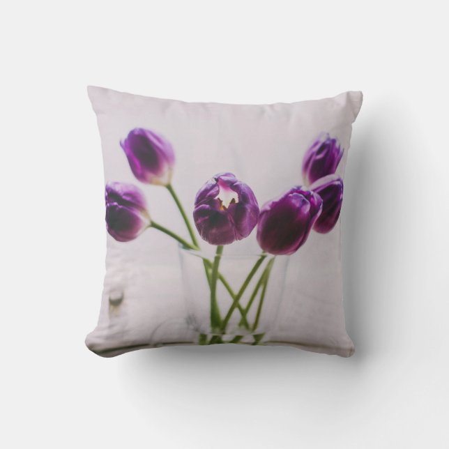 Almofada Travesseiro decorativo de Tulipa Roxo (Frente)