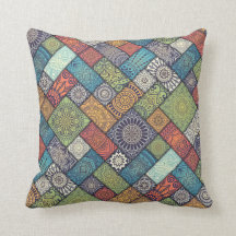 Travesseiro decorativo floral diagonal elegante