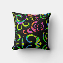 Travesseiro decorativo moderno de espiral a cores 