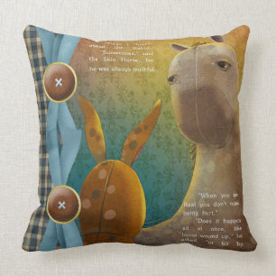 Almofada travesseiro decorativo "O Coelho Velvetena" 20X2O