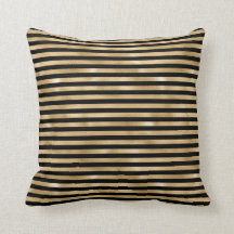 Travesseiro decorativo preto e listrado dourado