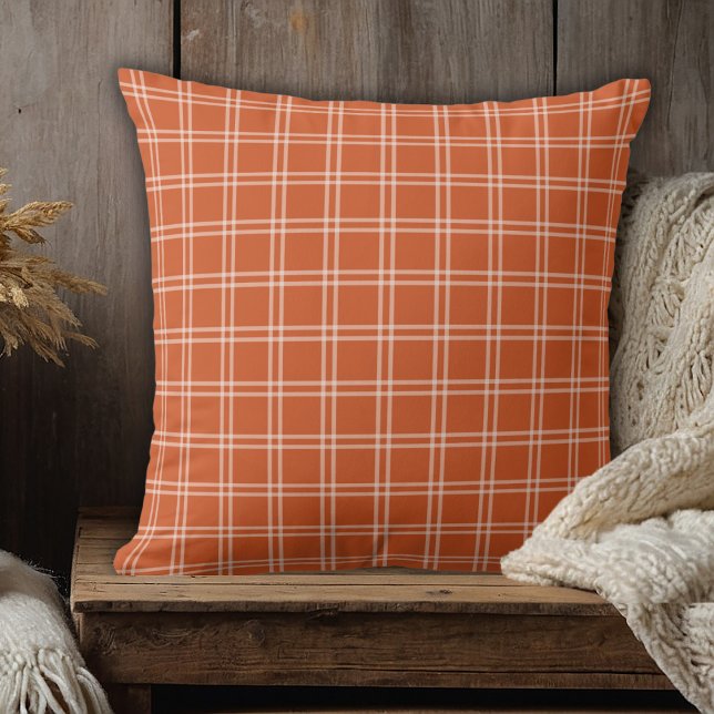 Almofada Travesseiro decorativo Russo da Xadrez de Bombaim  (Autumn Pumpkin Plaid Cozy Rustic Throw Pillow)