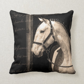 Almofada Travesseiro equestre "Dourado" aciganado
