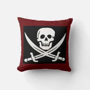 ALMOFADA TRAVESSEIRO PIRATA CRÂNIO E OSSOS CRUZADOS