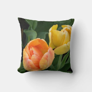 Almofada Travesseiro Tulip ouro