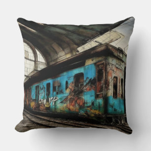 Almofada Trem Abandonado com Arte Urbana de Grafite