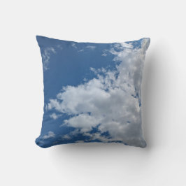 Almofada Triângulo das nuvens