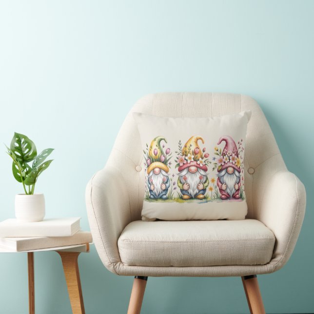 Almofada Trio de Gnomos da Primavera em Aquarela com Chapéu (Cadeira)