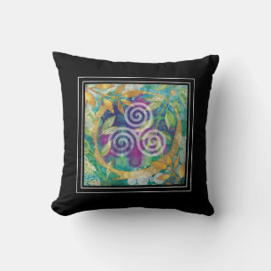 Almofada Triskele Celtic Watercolor Bohemian Yoga