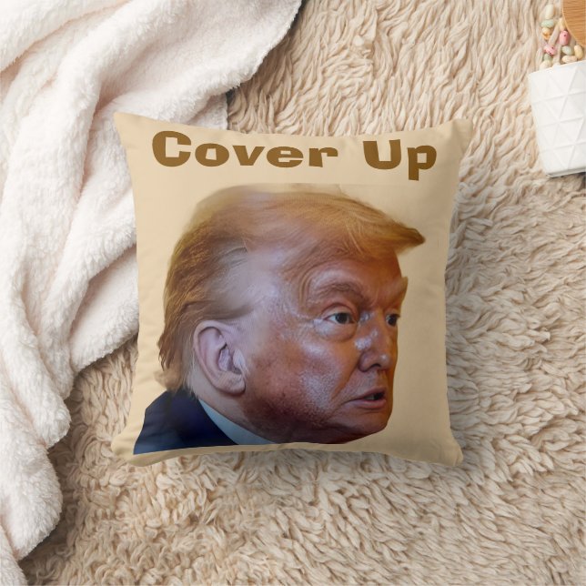Almofada Trump/Cover Up Throw Pillow (Cobertor)