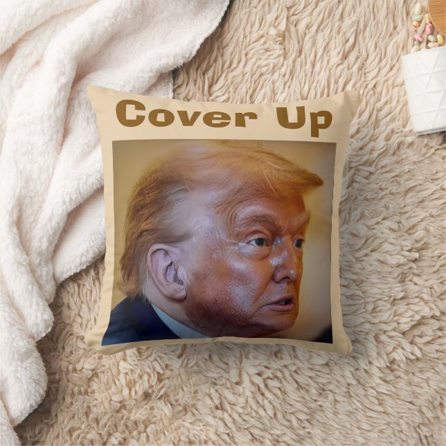 Almofada Trump/Cover Up Throw Pillow (Cobertor)